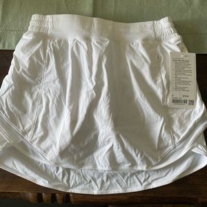 Brand new with tags lululemon hotty hot HR skirt